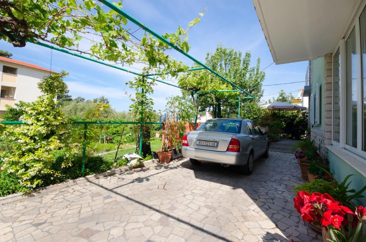 Apartments Ruzica Banjol Buitenkant foto